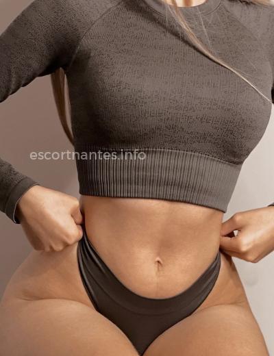 Escort Laura Yumi - Photo 2 №1988